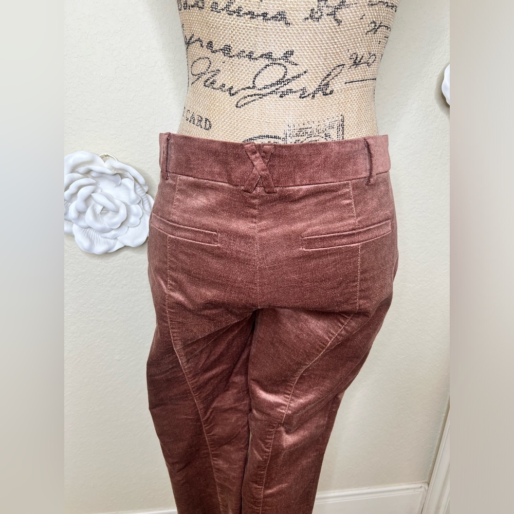 Anthropologie The Essential Slim Velvet Trousers Sz 8 in Bronze Brown Color - Picture 12 of 16
